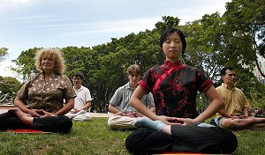 Tĩnh tọa giúp tăng cường khả năng suy nghĩ (Getty Images)