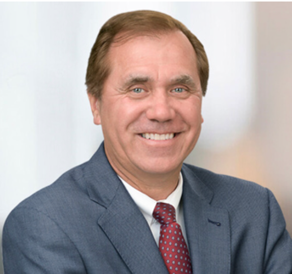 Ông Craig Coughlin