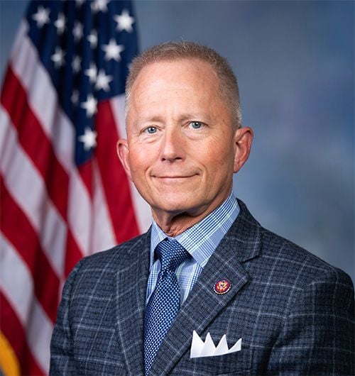 Ông Jefferson Van Drew